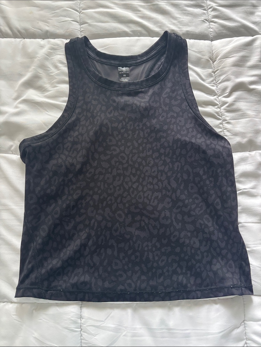 Black leopard print tank top